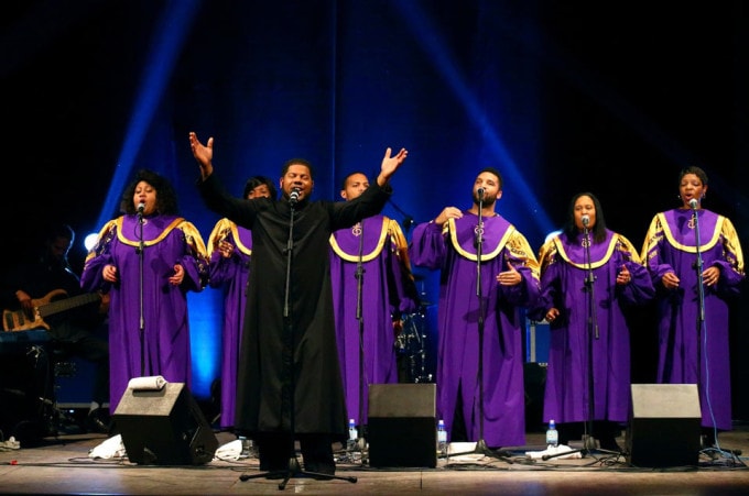 mount-unity-gospel-choir-live